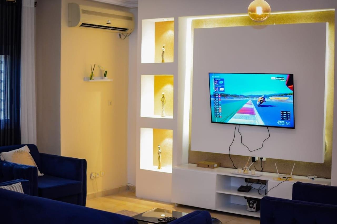 Appartement Cosy 3 Bonapriso Дуала Екстериор снимка