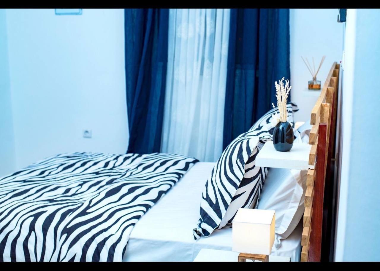 Appartement Cosy 3 Bonapriso Дуала Екстериор снимка
